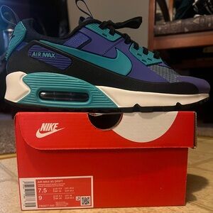 Nike Air Max 90 Drift